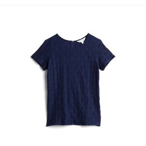 🏷️3/$20- Navy short sleeve lace top, NWT, women’s small